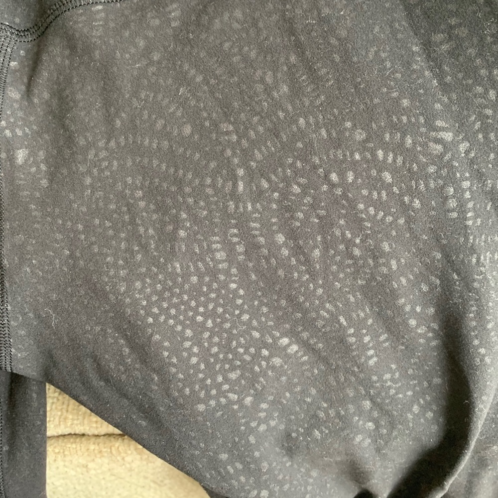 Lululemon Align Pant 25” * Filigree Emboss Black - Picture 5 of 5